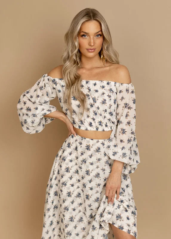 Daring Fashion Promotions Magali Top in Cream Ditsy Floral