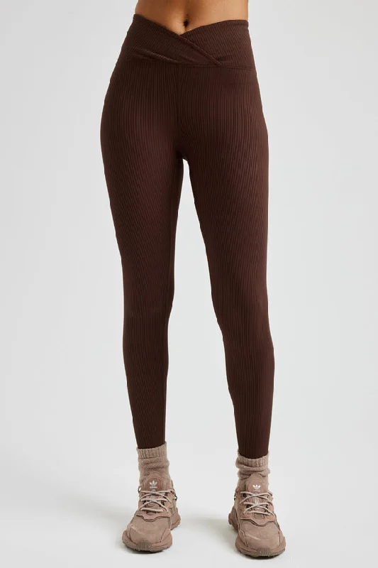 Upgrade Your Yoga Wardrobe For Less Year of Ours Ribbed Veronica Legging