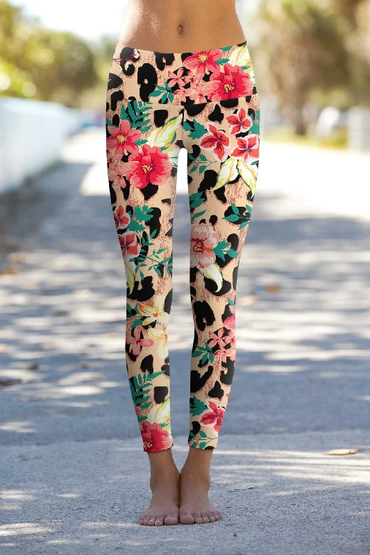 Performance Meets Savings In Our Yoga Wear Sale Wild & Free Lucy Leopard Print Performance Legging - Women Performance Meets Savings In Our Yoga Wear Sale Wild & Free Lucy Leopard Print Performance Legging - Women