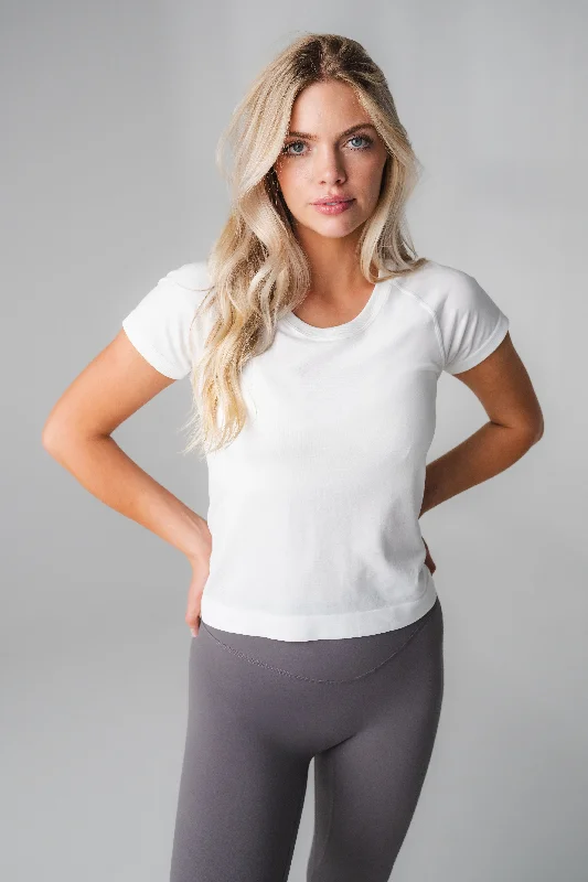Your Yoga Wardrobe, Upgraded For Less Vitality Energy® Tee - Snow