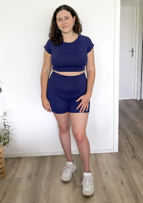 Premium Yoga Wear At Special Discounts Essentials Shorts - Navy