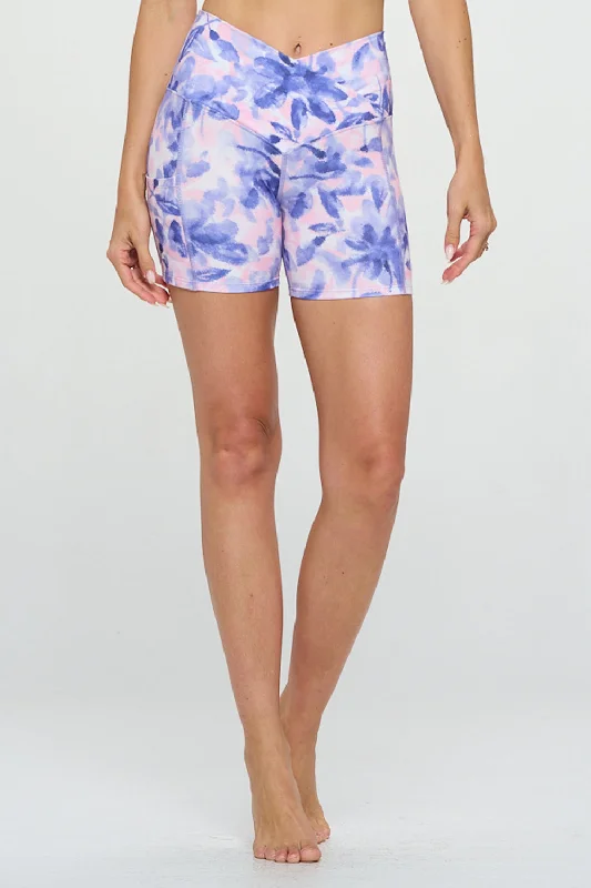 Ultimate Comfort And Style Now At Lower Prices Lilly - Watercolor Botanical - Cross Over Shorts w Pocket 5" (High-Waist) Ultimate Comfort And Style Now At Lower Prices Lilly - Watercolor Botanical - Cross Over Shorts w Pocket 5" (High-Waist)