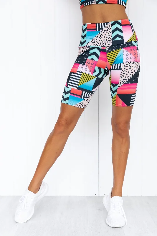 High-Quality Yoga Clothing At Budget-Friendly Prices ONZIE // HIGH RISE BIKER SHORT - GEO MIX