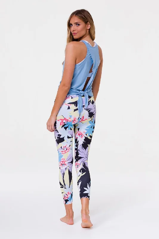 Look And Feel Your Best With Discounted Yoga Clothing ONZIE // TIE BACK TANK - LIGHT BLUE Look And Feel Your Best With Discounted Yoga Clothing ONZIE // TIE BACK TANK - LIGHT BLUE