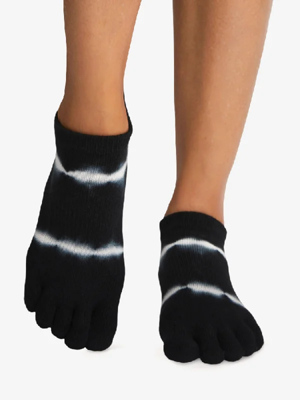 Breathe Deeper, Save Bigger On Yoga Must-Haves ToeSox Full Toe Low Rise Grip Socks - Black Tie Dye Stripe
