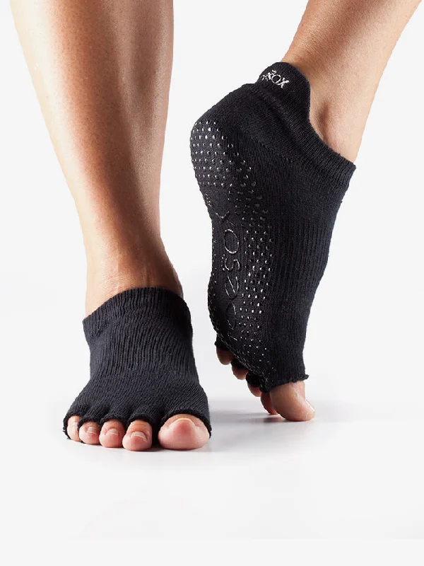 Move With Confidence, Save With Ease ToeSox Half Toe Low Rise - Black