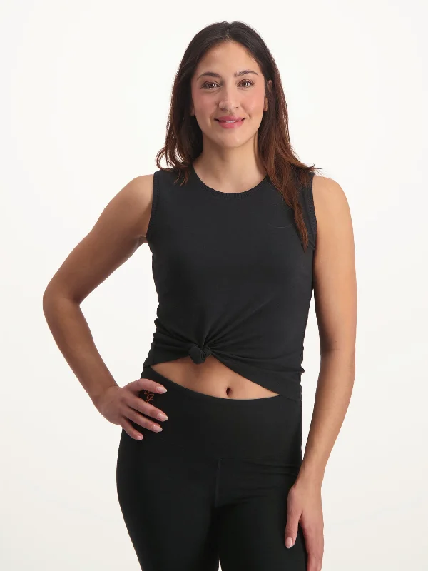 Elevate Your Practice With Affordable Yoga Wear Urban Goddess Karuna Balance Yoga Tank - Urban Black Elevate Your Practice With Affordable Yoga Wear Urban Goddess Karuna Balance Yoga Tank - Urban Black