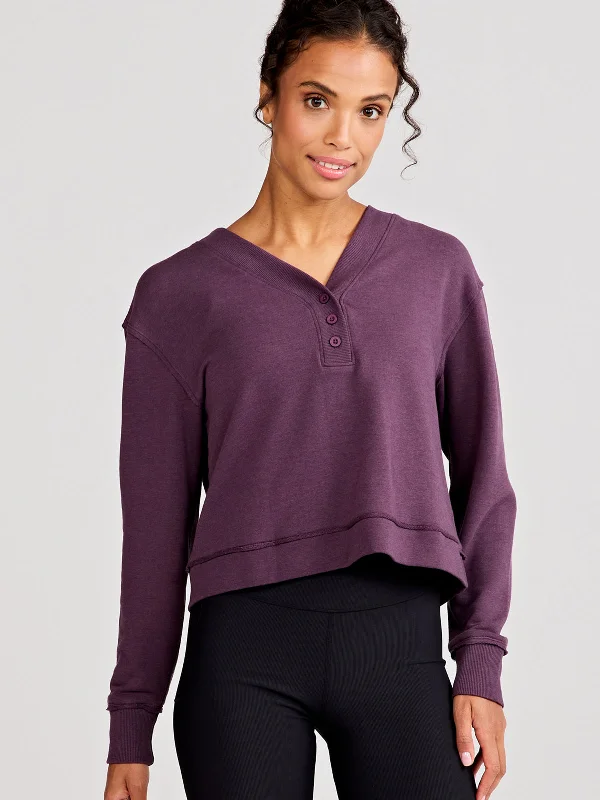 Unmissable Deals On Flexible Yoga Apparel Varsity Henley Sweatshirt