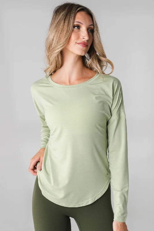 Ultimate Comfort And Style Now At Lower Prices Vitality Versa® Full Long Sleeve - Sage Ultimate Comfort And Style Now At Lower Prices Vitality Versa® Full Long Sleeve - Sage