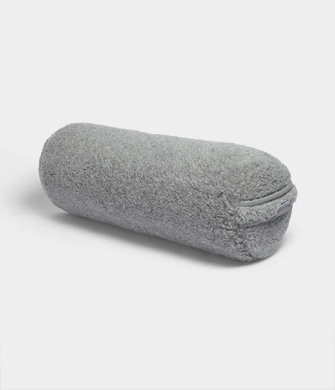 Special Discounts On The Tools To Enhance Your Flow Wool Round Bolster