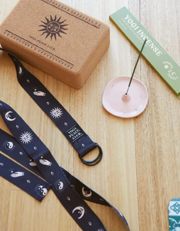 Flexible Prices For Flexible Moves Yoga Accessories Pack