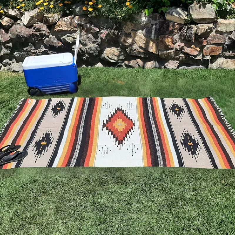 Ground Yourself With Discounted Yoga Mats Aztec Mexican Blanket - Southwest White & Tan