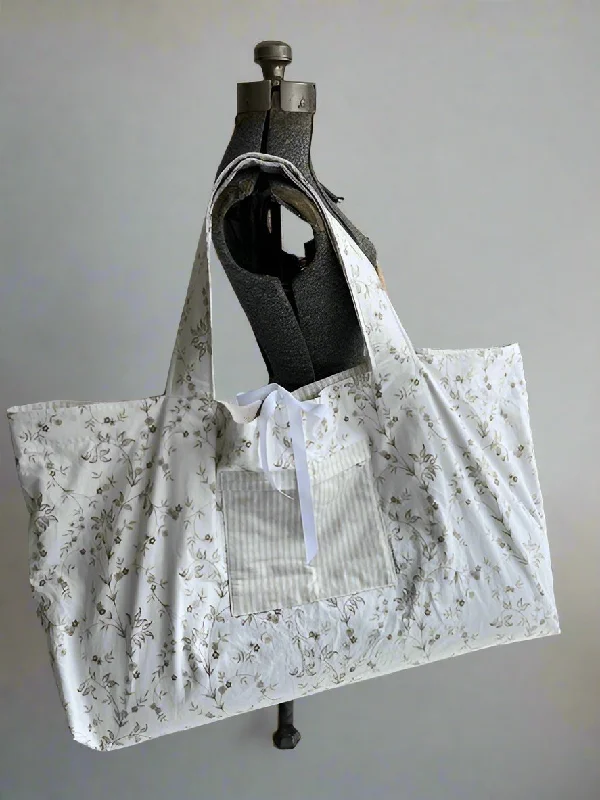 Balance Comfort And Cost With Yoga Discounts Mika Yoga Prop Bag