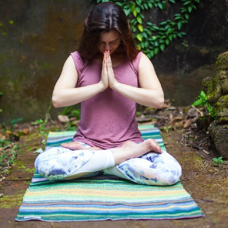 Style And Support For Every Pose At Special Discounts Povoa Yoga Blanket Aqua Green