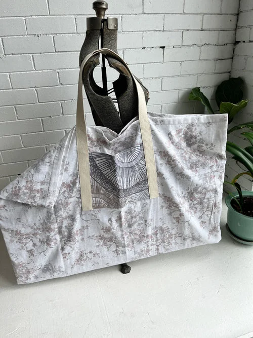 Move Freely, Shop Smart With Yoga Discounts Leggara Big Bag