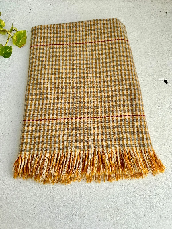 Limited-Time Sale On Premium Yoga Gear Melrose Vintage Blanket