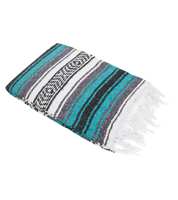 Elevate Your Experience With Must-Have Yoga Gear West Path Economy Falsa Mexican Yoga Blanket Teal