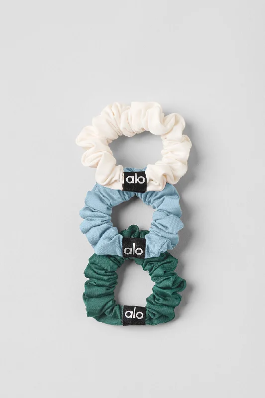 Flex Your Budget With Premium Yoga Clothing Deals Fresh Mini Scrunchie 3-Pack - Celestial Blue/Winter Ivy/Ivory Flex Your Budget With Premium Yoga Clothing Deals Fresh Mini Scrunchie 3-Pack - Celestial Blue/Winter Ivy/Ivory