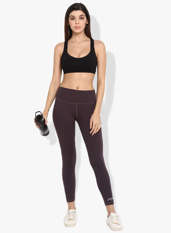 Flow Into Savings With Trendy Yoga Apparel Aashi Sports Bra