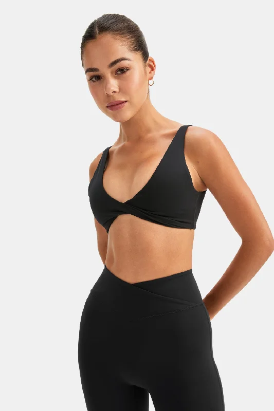 Affordable Activewear Designed For Movement DAYFLEX TWIST FRONT SPORTS BRA - SHADOW BLACK